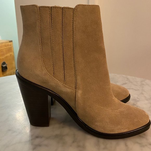 Joie Booties (EUR Size 38) - Picture 9 of 10